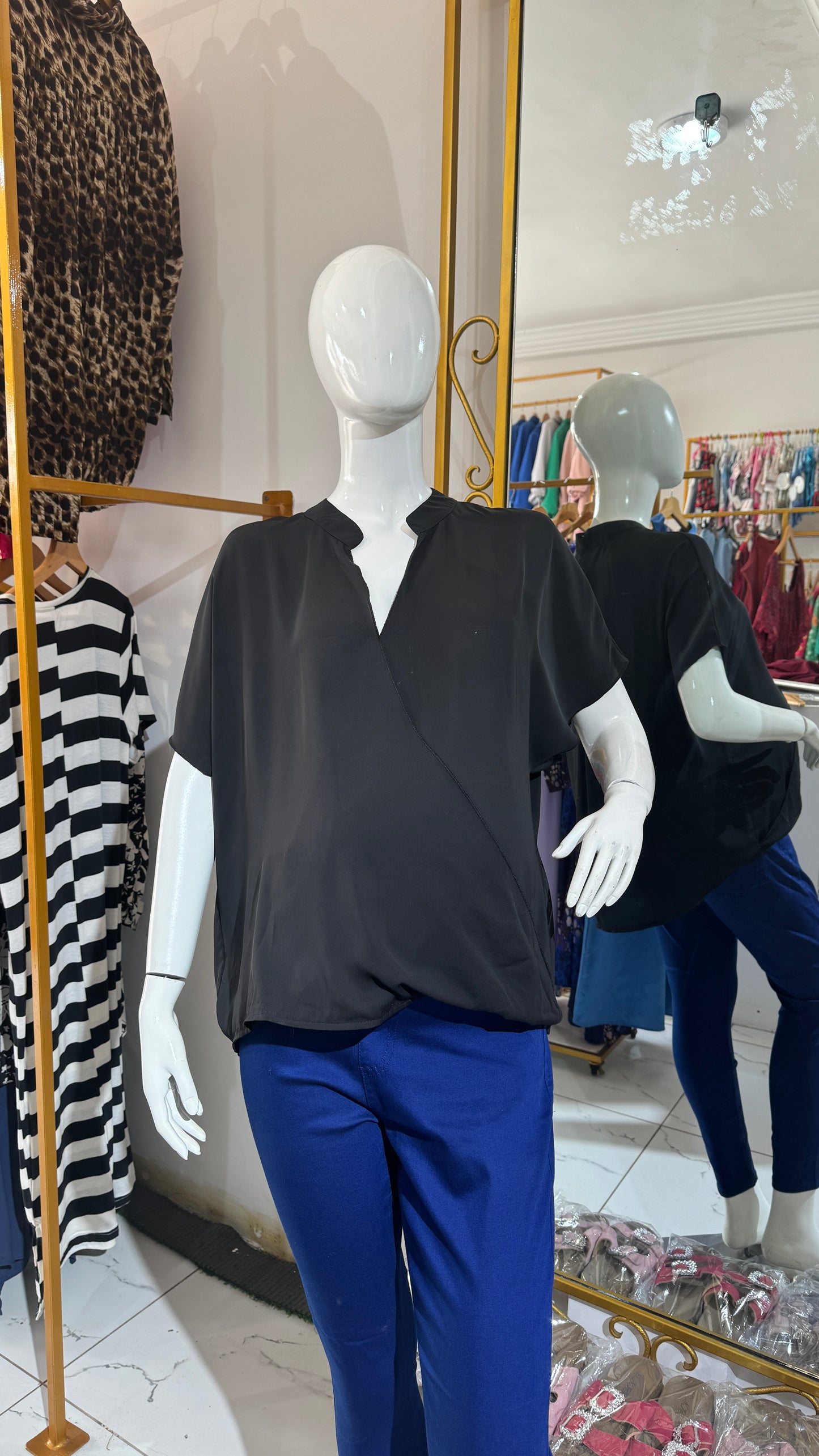 Black Wrap Around Maternity/Nursing Top For Pregnancy Bump